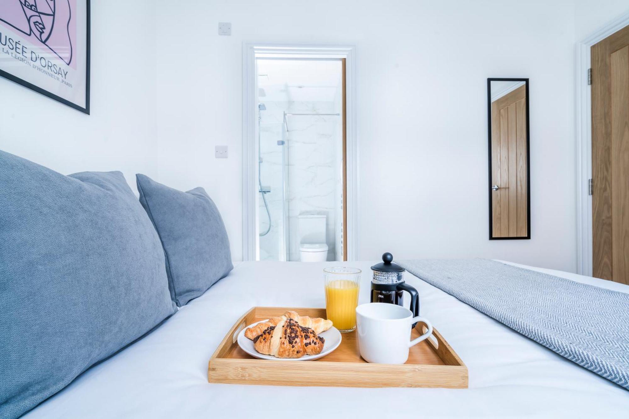 Cozy 2 Bedroom Apartment In Sutton Sutton  Eksteriør bilde